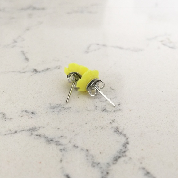 Sunny Yellow Rose Stud Earrings - Picture 2 of 2